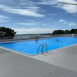 View Sea Pearl *