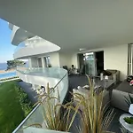 View Sea Pearl רוגובו