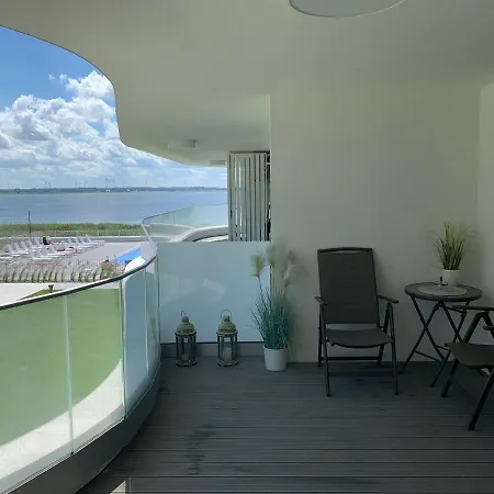 View Sea Pearl